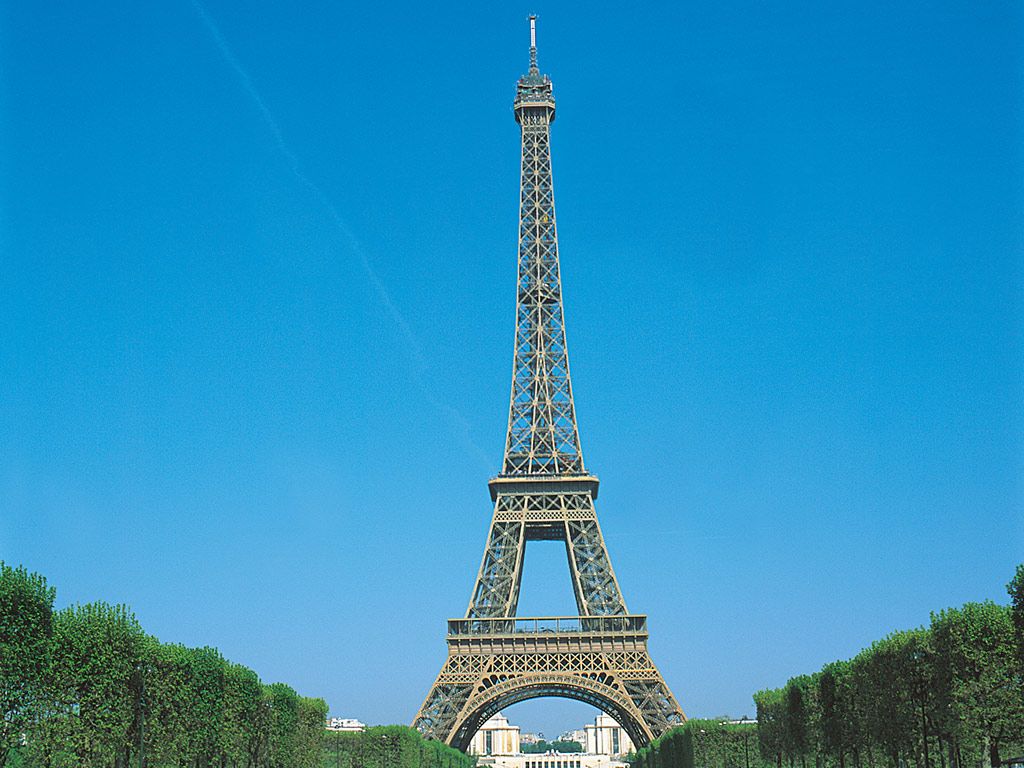 Visita a la Torre Eiffel con crucero y recorrido por París iluminada